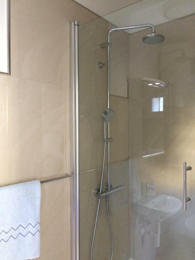 Apartment Marina Komiža Екстериор снимка